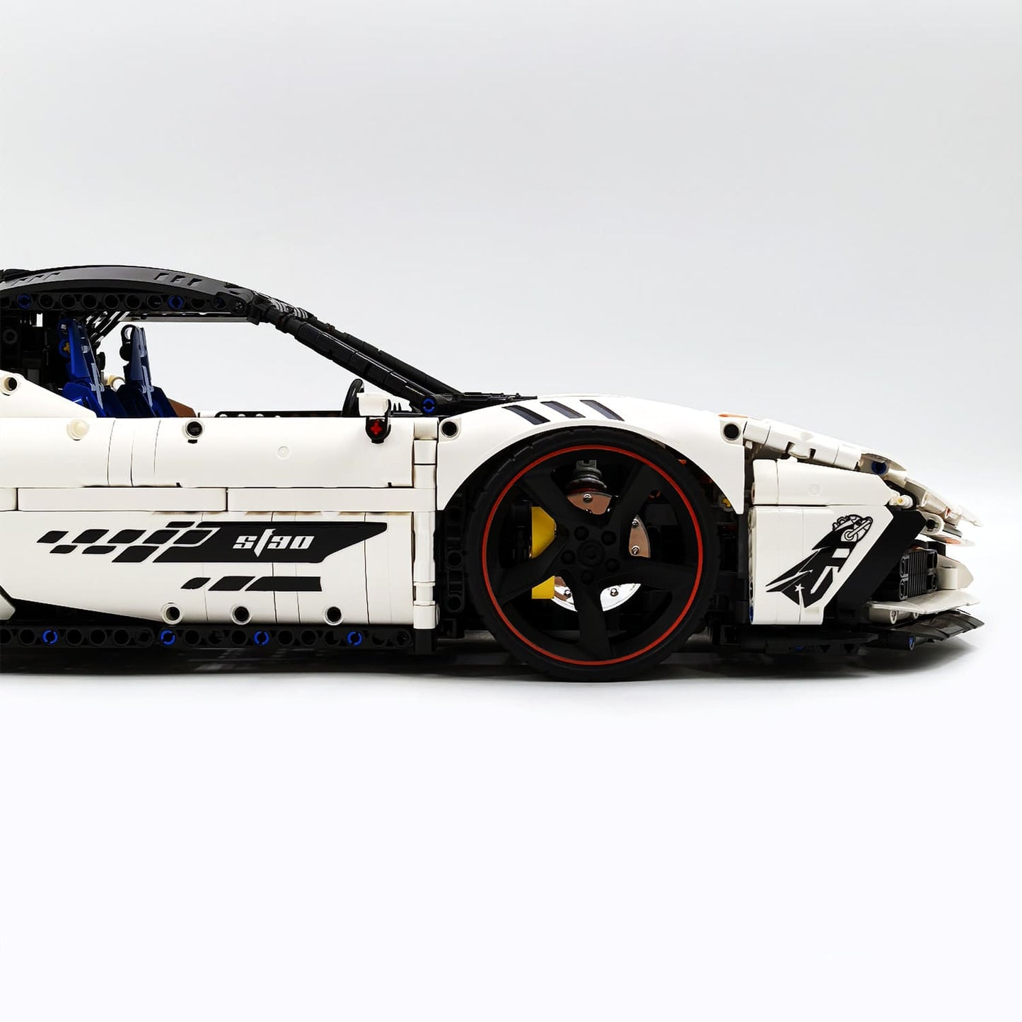 The "White Goddess" SF90 XX Stradale - 1:8 Scale 4100pcs+ V8 Hybrid Track-Spec Series by MOC Works Studio