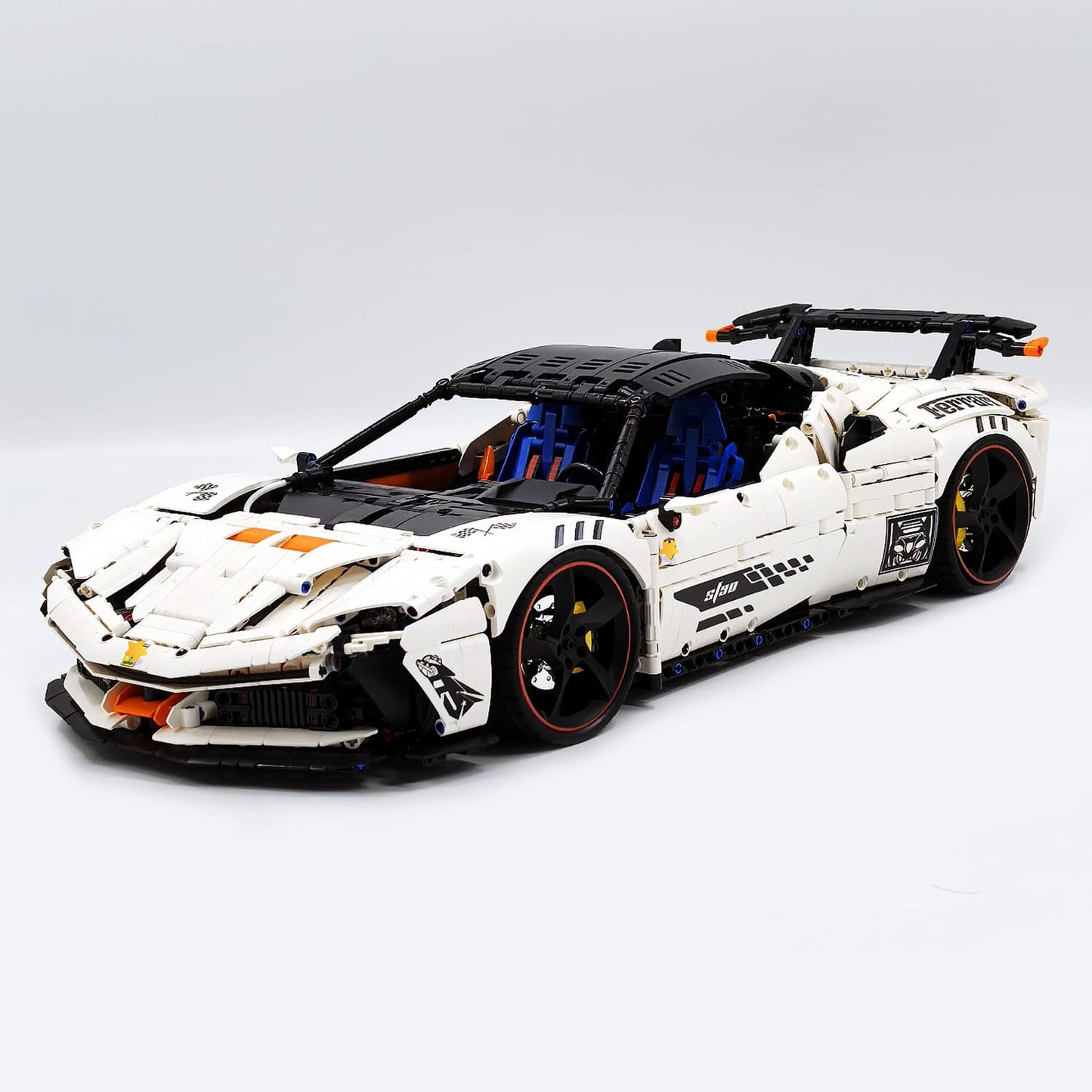 The "White Goddess" SF90 XX Stradale - 1:8 Scale 4100pcs+ V8 Hybrid Track-Spec Series by MOC Works Studio