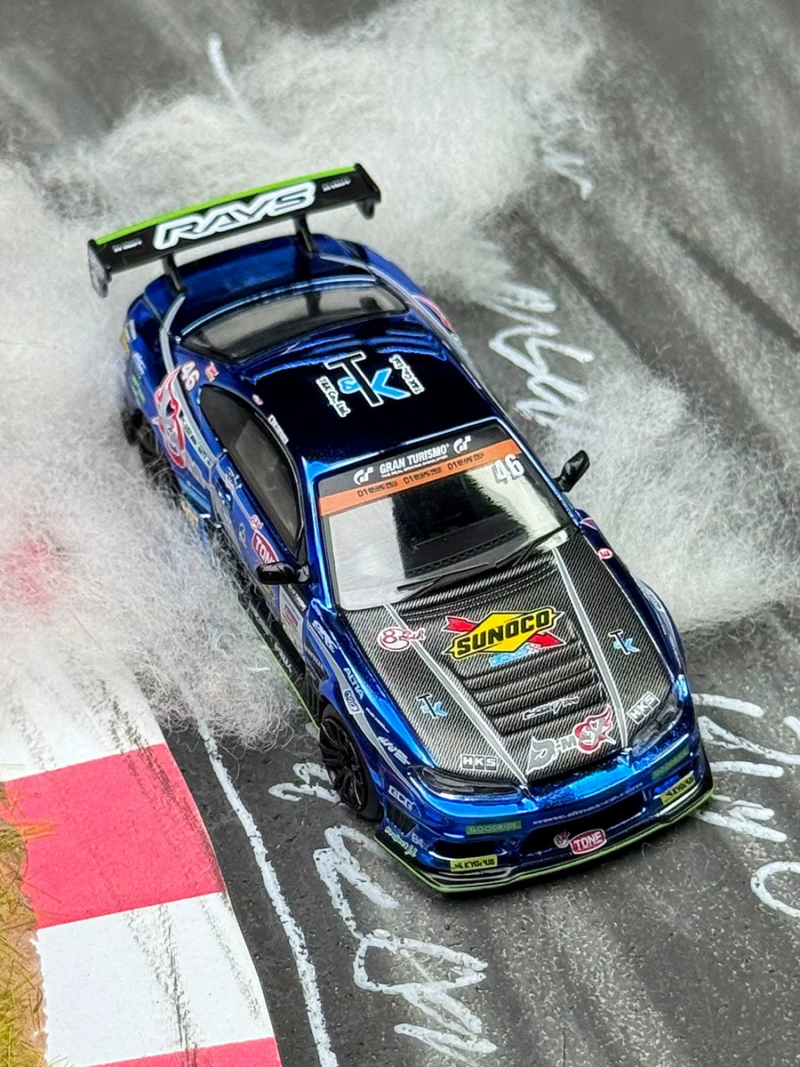 MINI GT 1:64 Nissan Silvia S15 #46 D-MAX Edition (#857)
