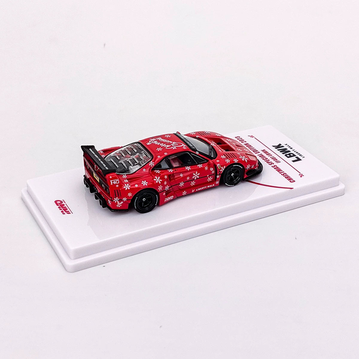 INNO64 1:64 Ferrari F40 LBWK Liberty Walk 2023 Christmas Edition