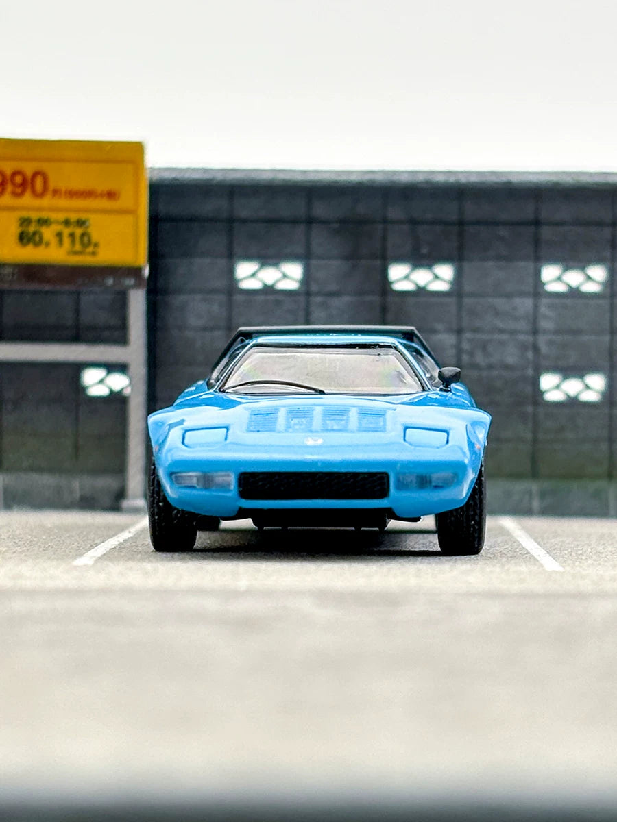 MINI GT 1:64 Lancia Delta HF Integrale Blue (#624)