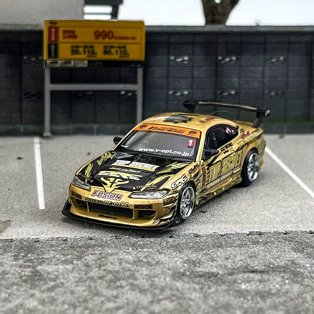 MINI GT 1:64 Nissan S15 Silvia Top Secret D1GP (#714)