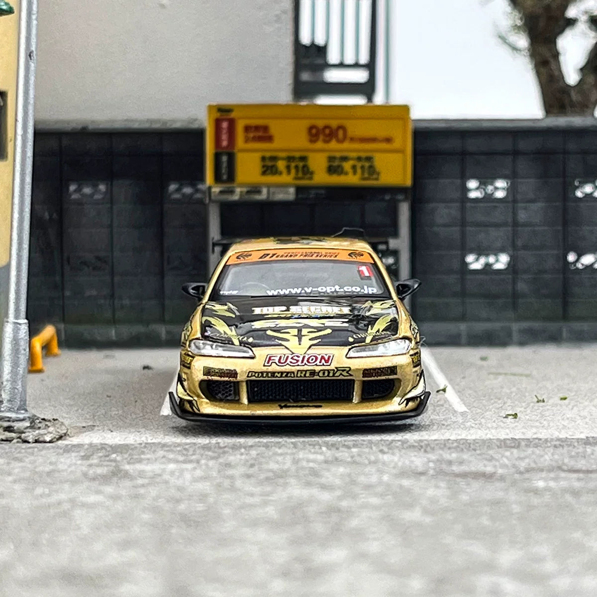 MINI GT 1:64 Nissan S15 Silvia Top Secret D1GP (#714)