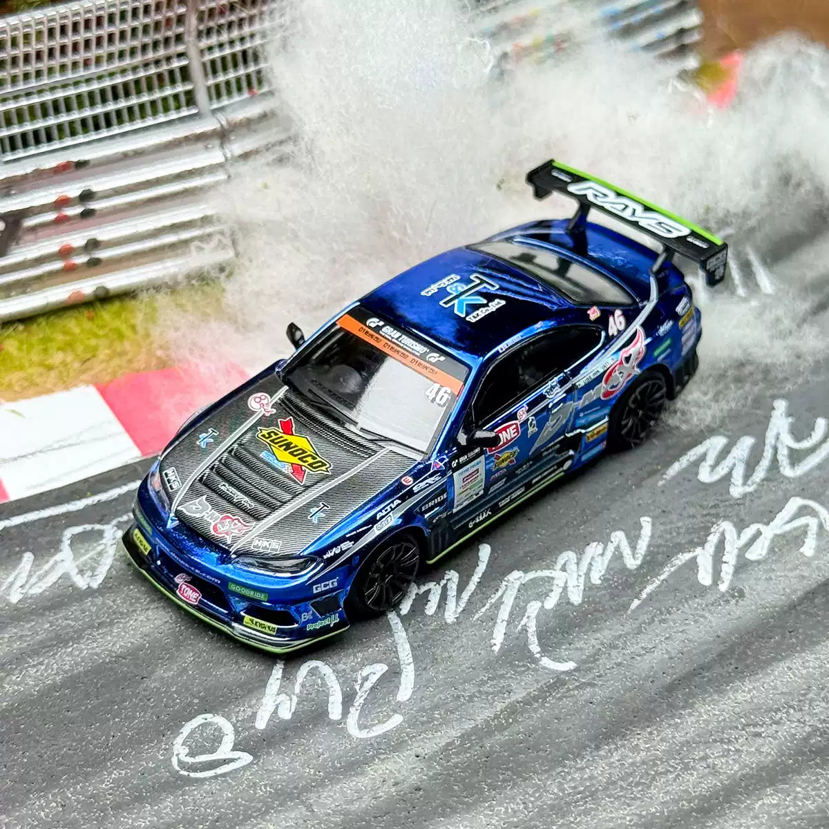 MINI GT 1:64 Nissan Silvia S15 #46 D-MAX Edition (#857)