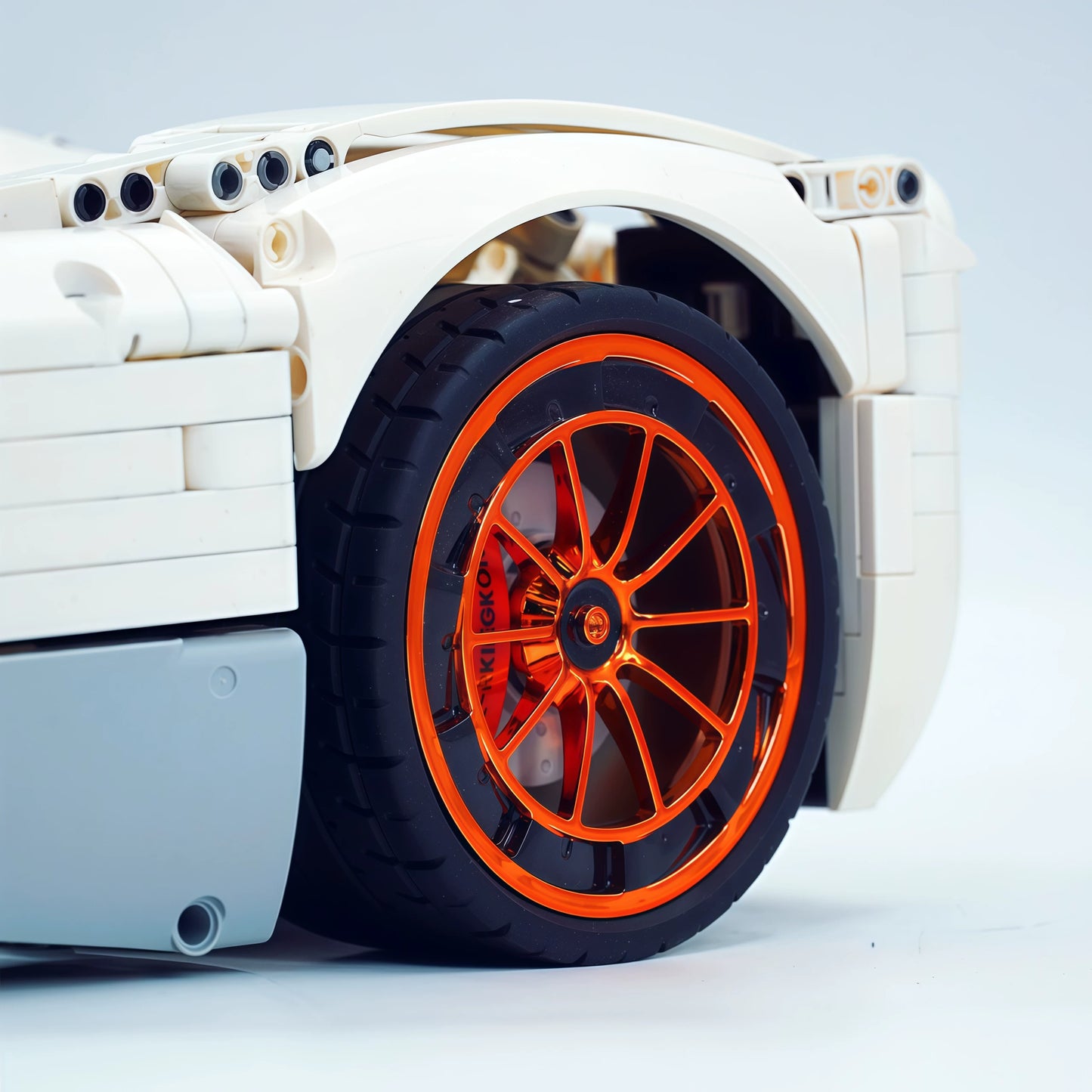 The "Utopia" Kinetic Art - 864HP V12 Twin-Turbo Pure Mechanical Series by MOC Works Studio
