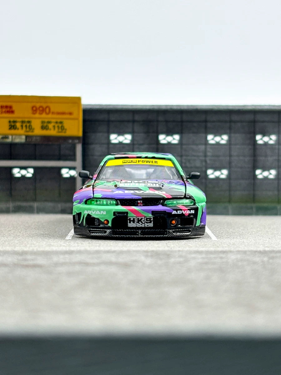 Kaido House x MINI GT 1:64 Nissan GT-R R33 HKS (#129)