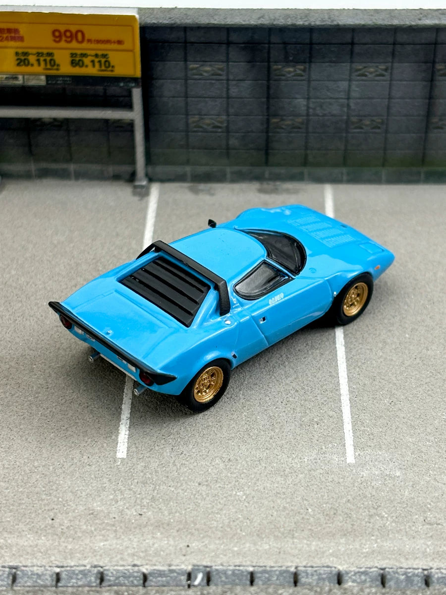 MINI GT 1:64 Lancia Delta HF Integrale Blue (#624)