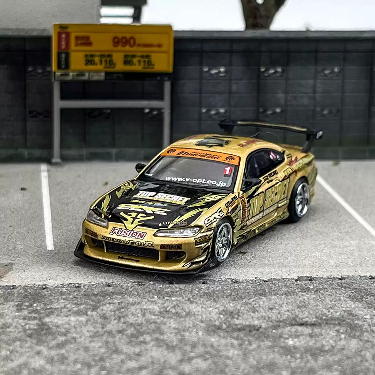 MINI GT 1:64 Nissan S15 Silvia Top Secret D1GP (#714)