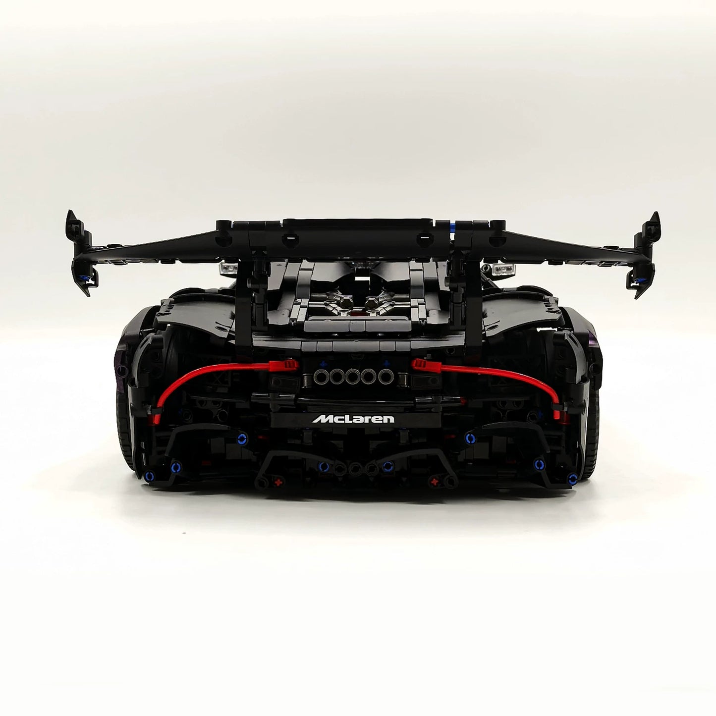 The "P1" 1:8 Masterpiece Hypercar - V8 Twin-Turbo Hybrid Tech Racing Series by MOC Works Studio