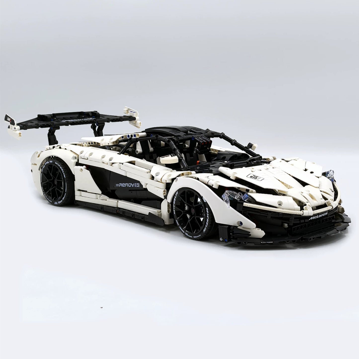 The "P1" 1:8 Masterpiece Hypercar - V8 Twin-Turbo Hybrid Tech Racing Series by MOC Works Studio