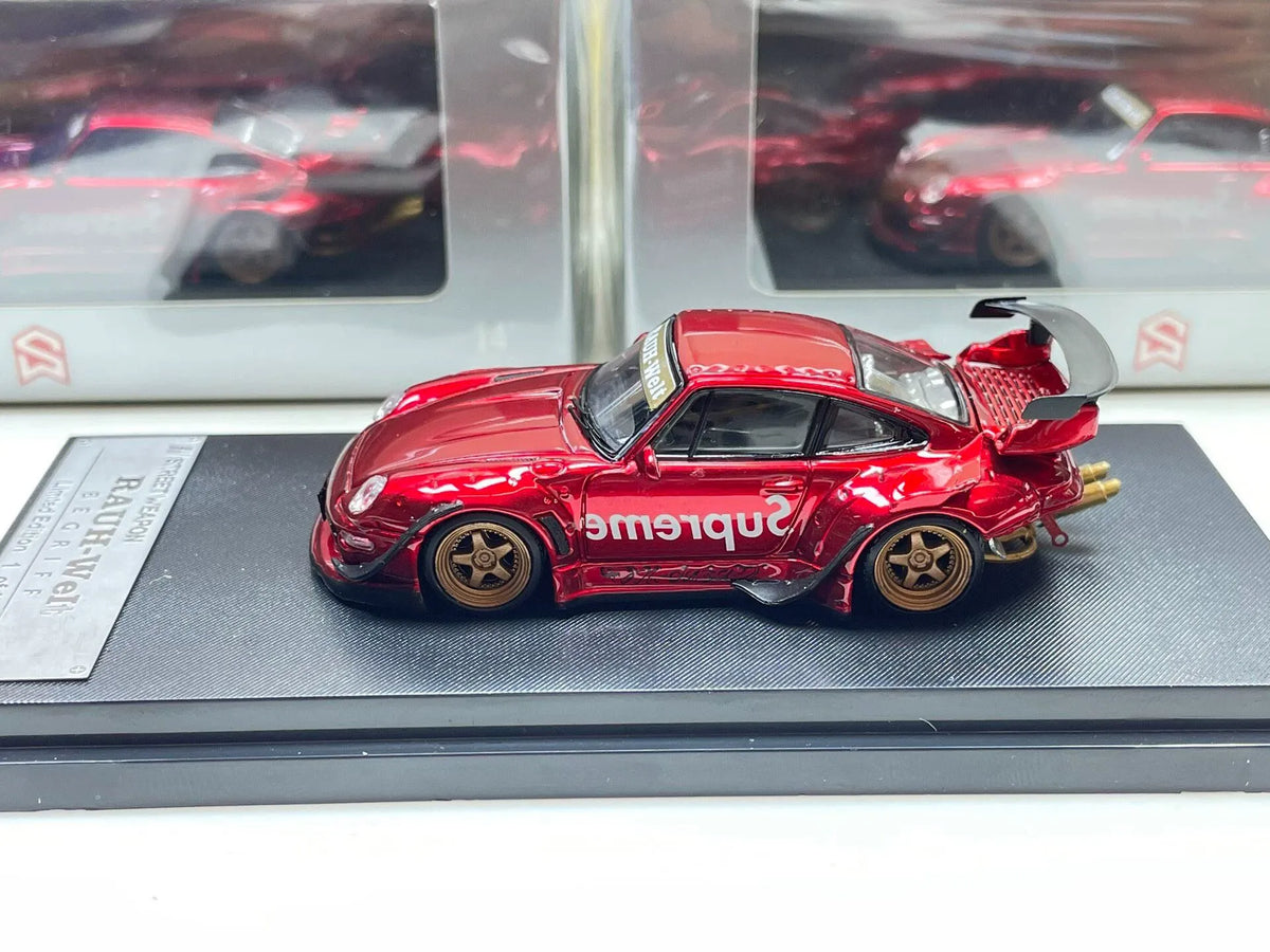 Street Weapon 1:64 Porsche 911 RWB 993 Supreme red diecast side view