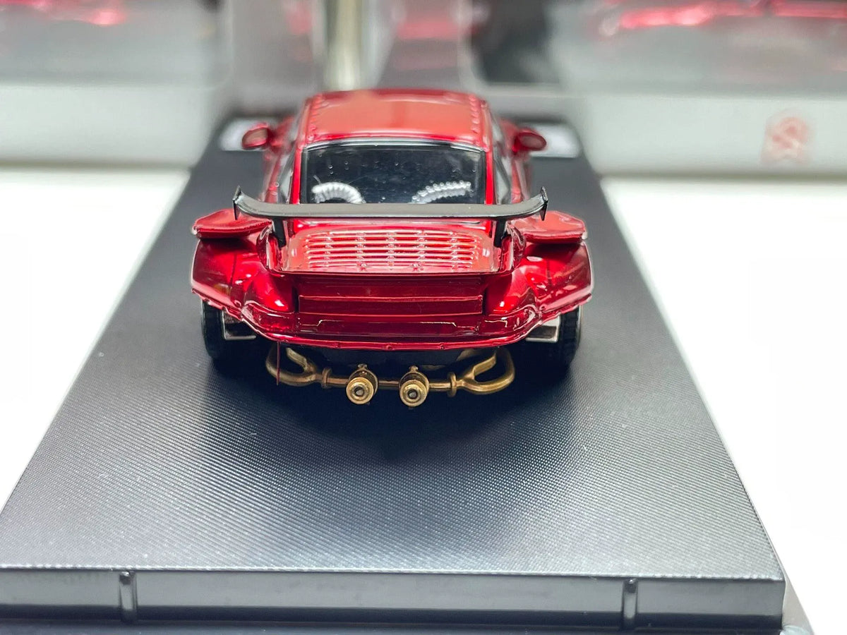 Street Weapon 1:64 Porsche 911 RWB 993 Supreme red diecast rear view
