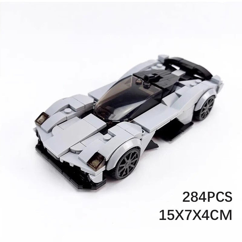 Dewa Aerodinamik "Valkyrie" - Hypercar V12 1:14 oleh MOC Works Studio