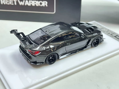 Street Warrior TMCS BMW M4 1:64 carbon-fiber style diecast rear three-quarter view